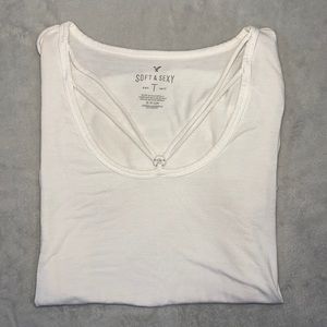 🌸American Eagle Soft and Sexy White T-shirt